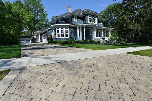 Best Residential Driveway Paver Services  in Harahan, LA